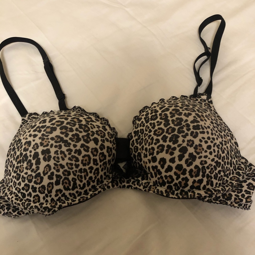 Victoria’s Secret cheetah print bra 36B